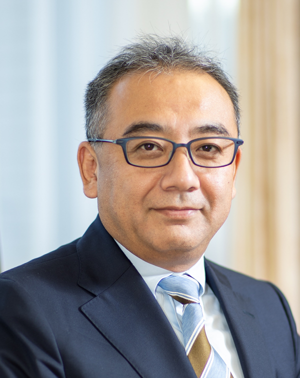 医学部長：池松和哉